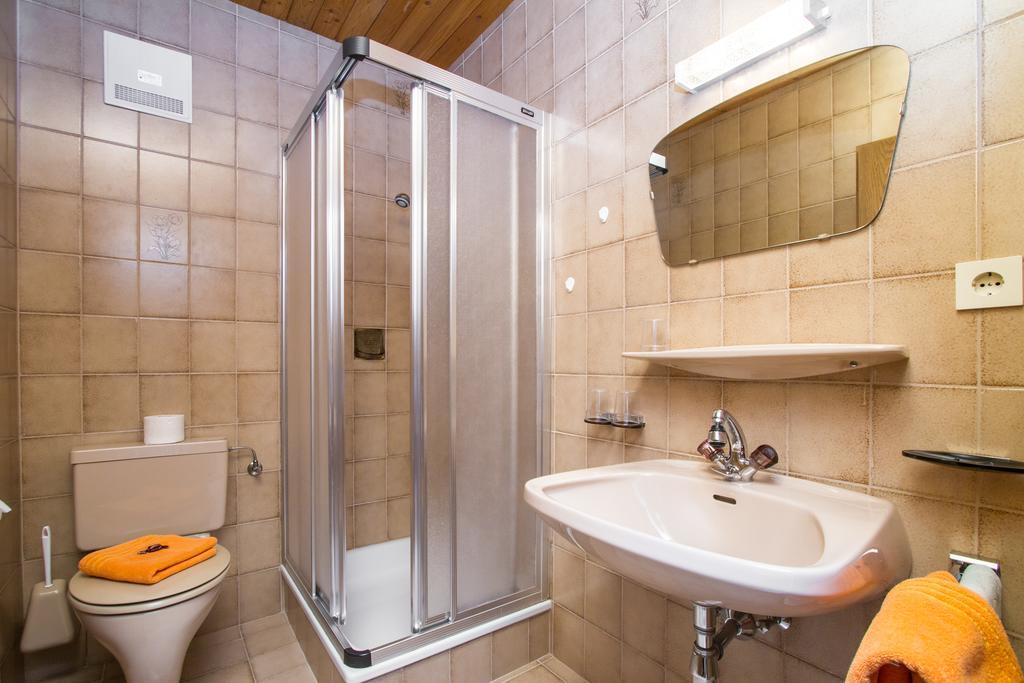 Haus Helga Otel Unken Dış mekan fotoğraf